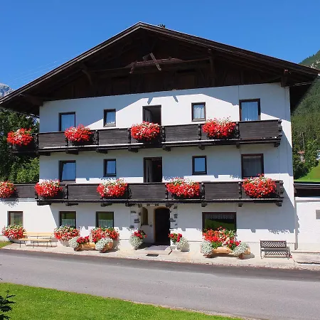 Gastehaus Xander Hotel Leutasch