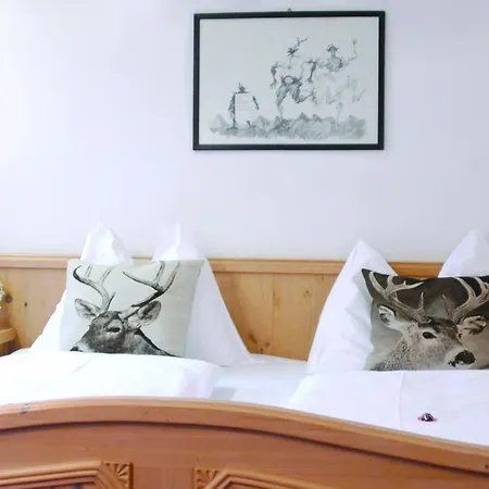 Gastehaus Xander Hotel Leutasch